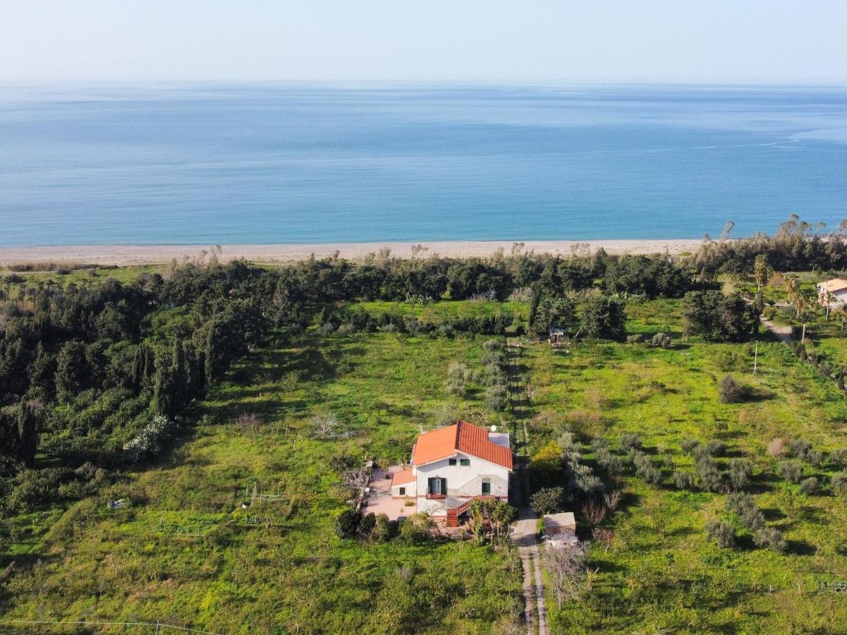 Tenuta Piana1 Con Accesso Diretto Al Mare Caronia Marina Luaran gambar