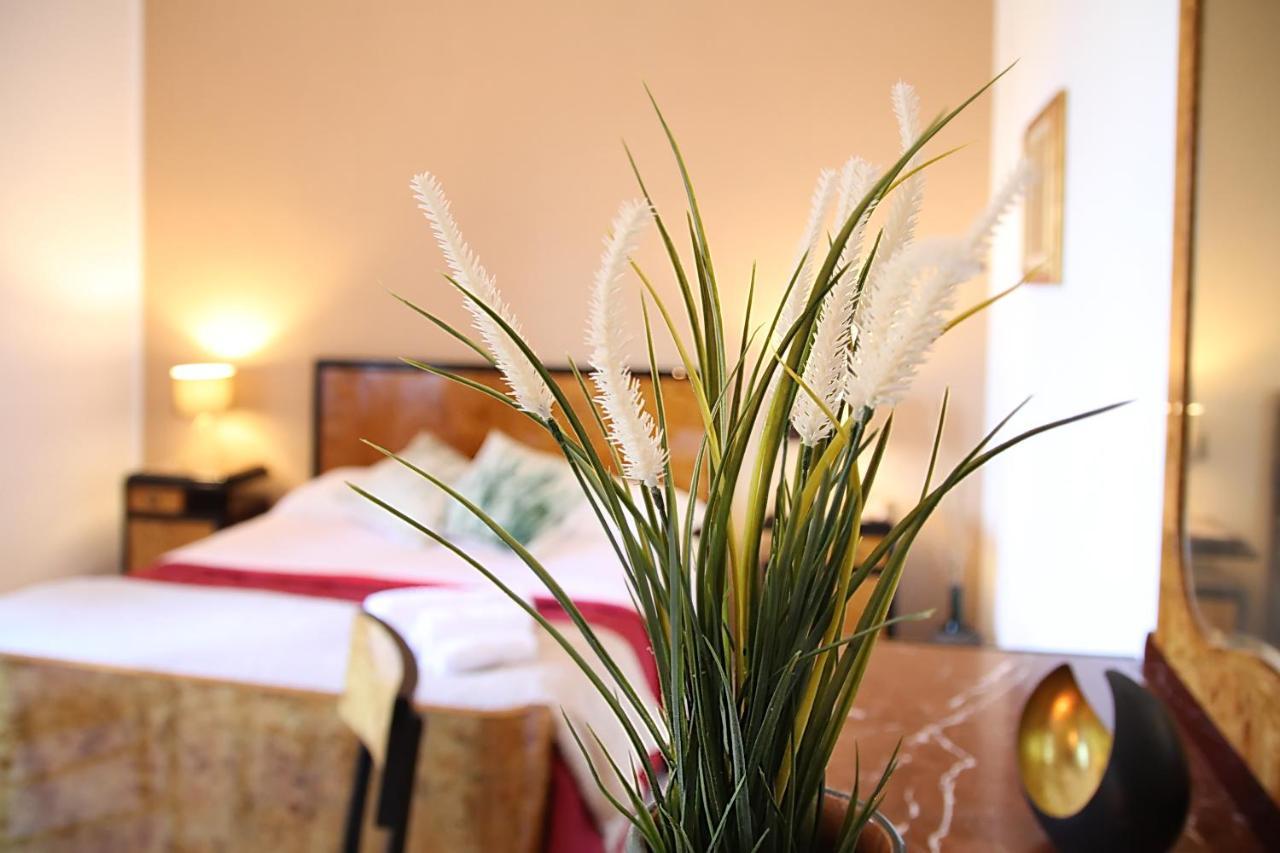 Tenuta Piana1 Con Accesso Diretto Al Mare Caronia Marina Luaran gambar